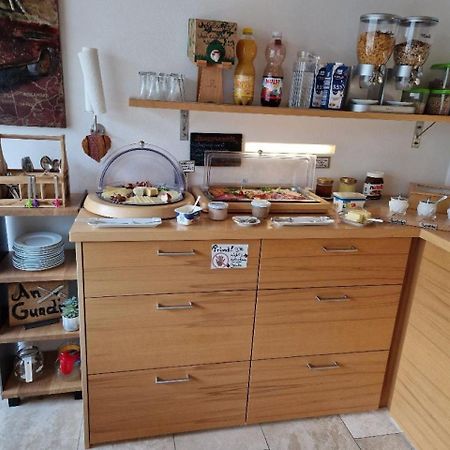 Gaestehaus Lehr Kinding Exteriör bild
