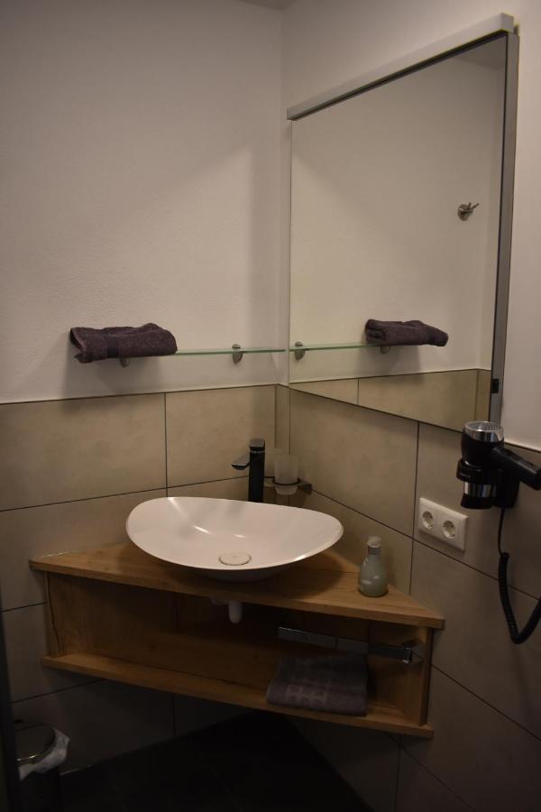 Gaestehaus Lehr Kinding Exteriör bild