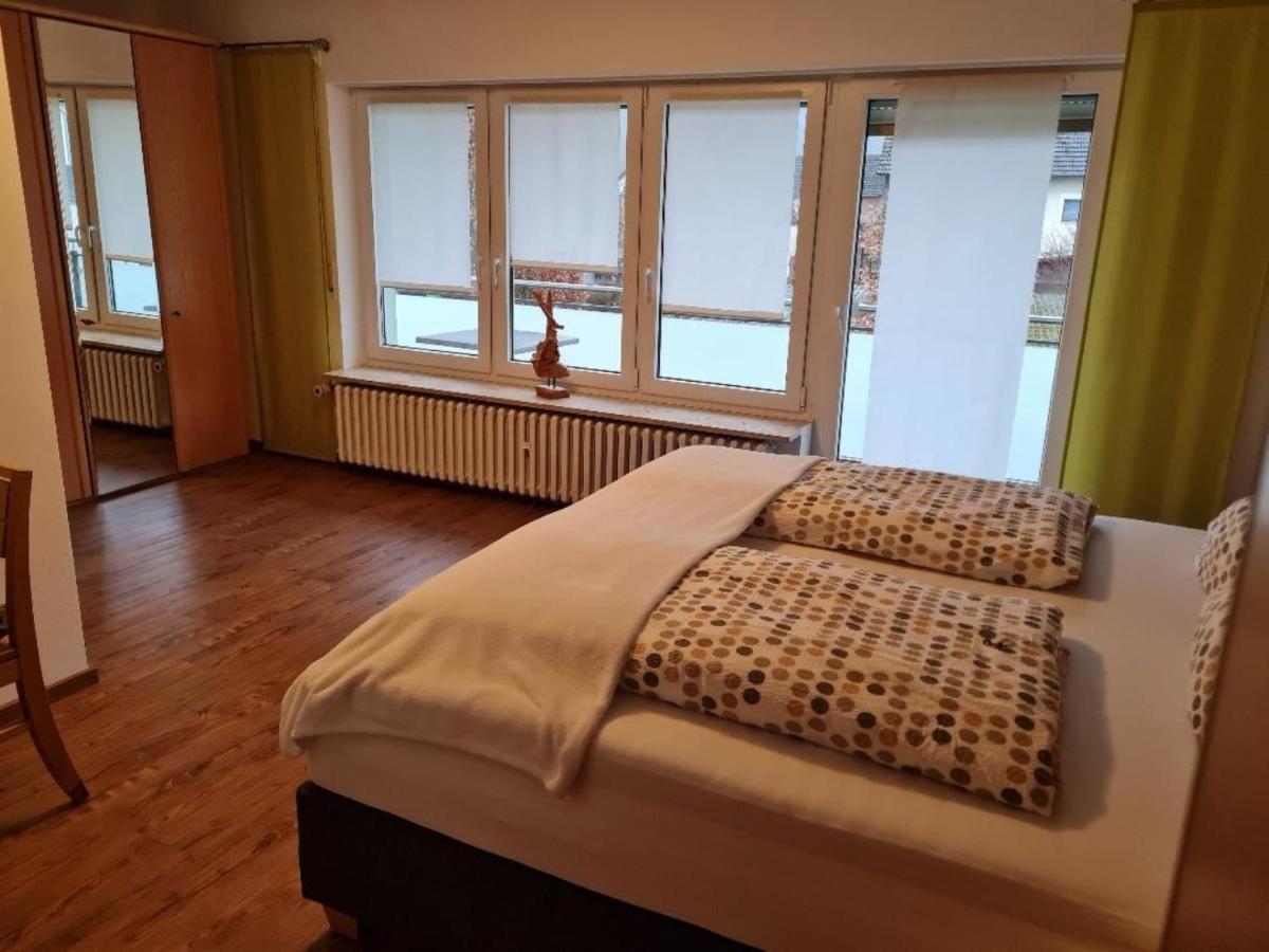 Gaestehaus Lehr Kinding Exteriör bild