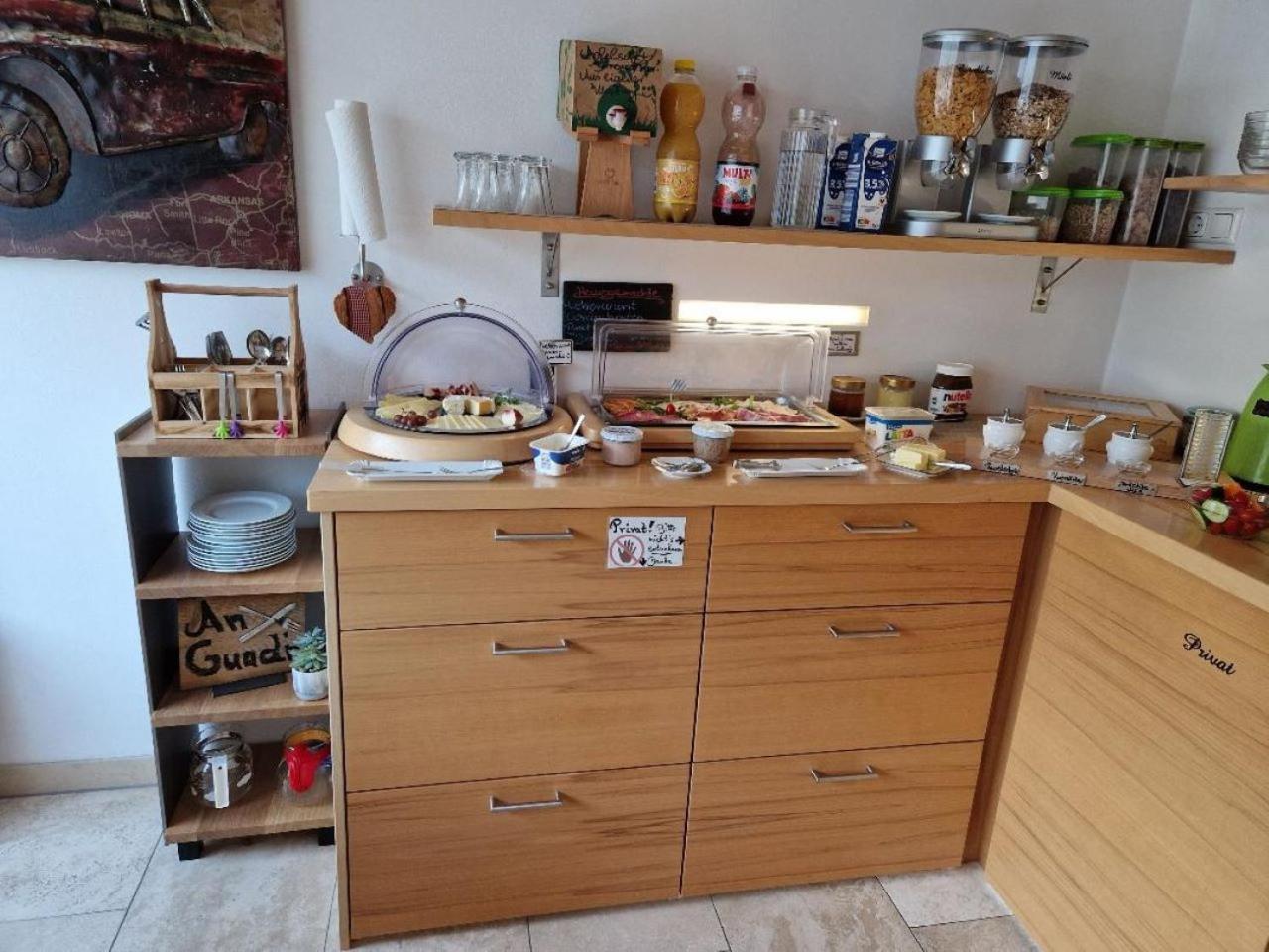 Gaestehaus Lehr Kinding Exteriör bild