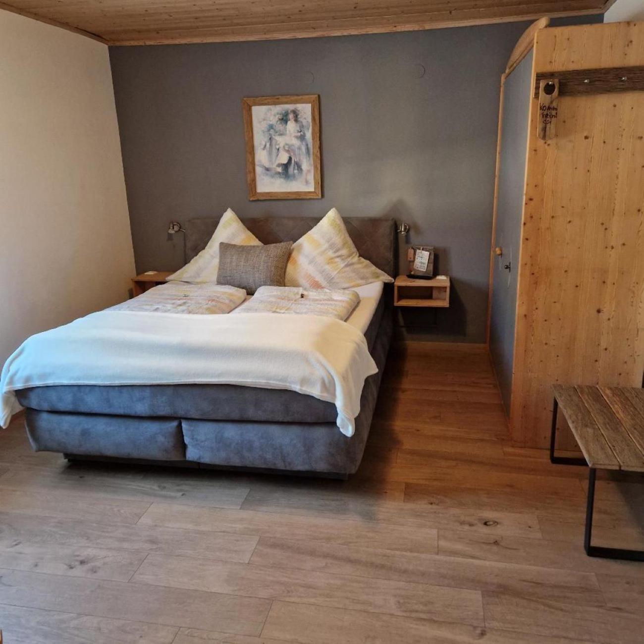 Gaestehaus Lehr Kinding Exteriör bild