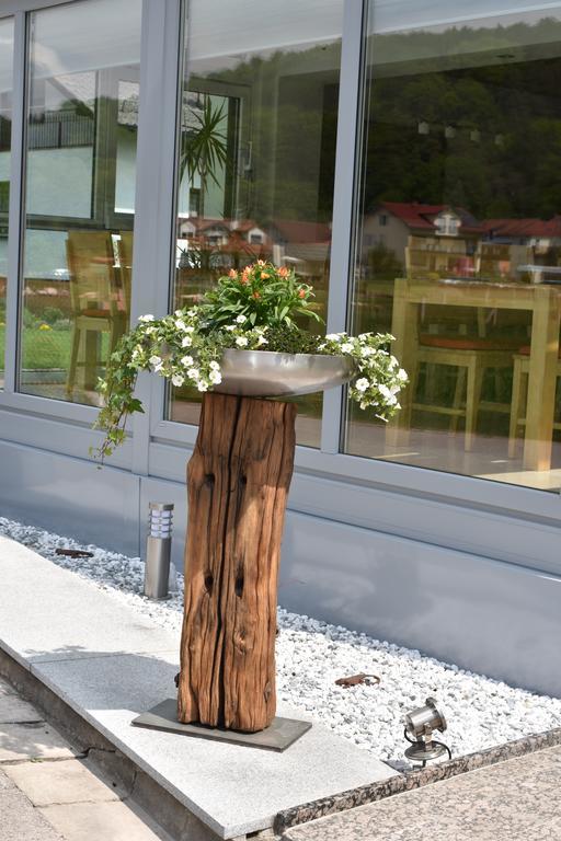 Gaestehaus Lehr Kinding Exteriör bild