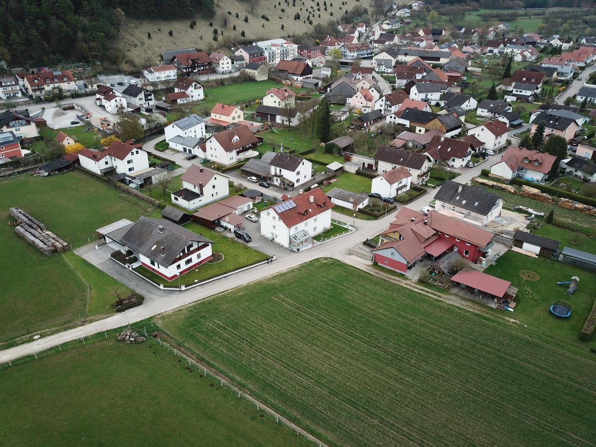 Gaestehaus Lehr Kinding Exteriör bild