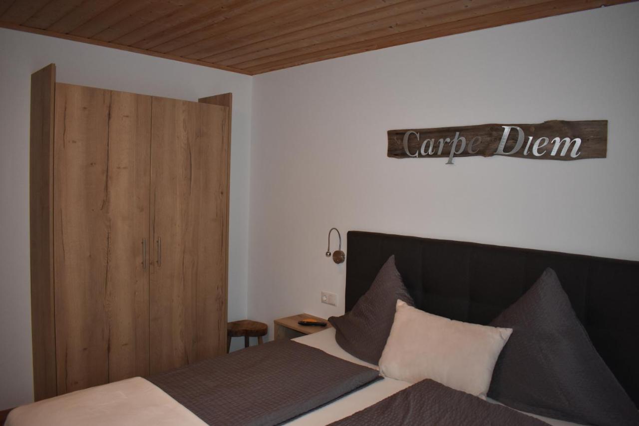 Gaestehaus Lehr Kinding Exteriör bild