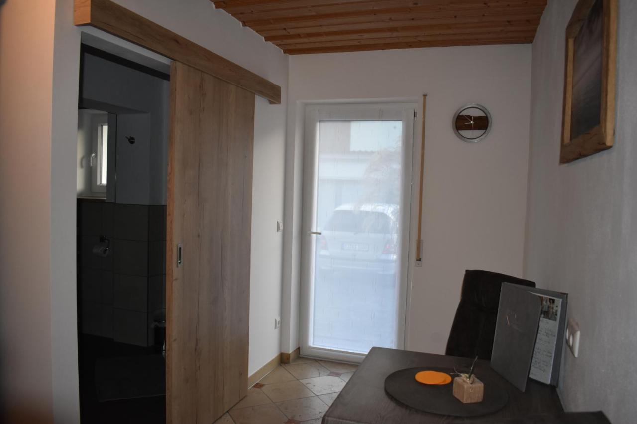 Gaestehaus Lehr Kinding Exteriör bild
