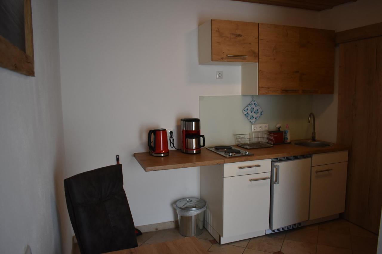 Gaestehaus Lehr Kinding Exteriör bild